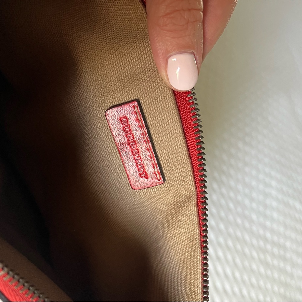 Burberry Canvas Mega Check crossbody - Picture 6 of 9